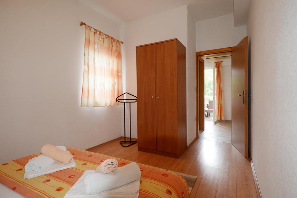 Apartments Ante 오미스 외부 사진