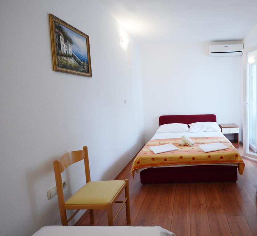 Apartments Ante 오미스 외부 사진