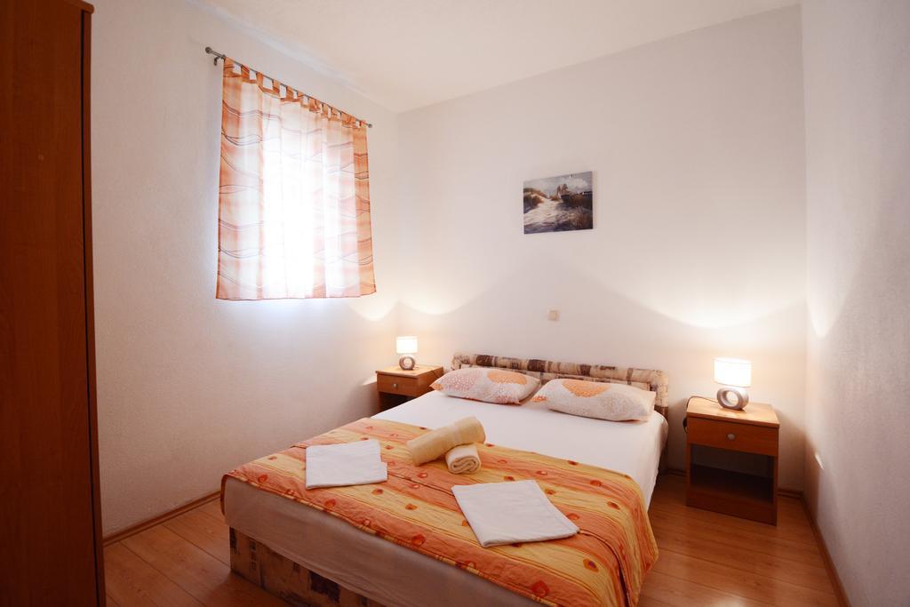 Apartments Ante 오미스 외부 사진